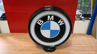 Lot 209 - BMW DOUBLE SIDED LIGHT UP SIGN 16" DIA