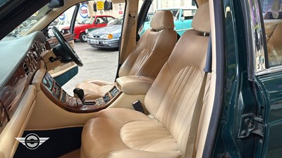 Lot 504 - 1998 BENTLEY ARNAGE AUTO
