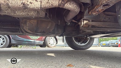 Lot 466 - 1994 VOLKSWAGEN TRANS CARAVELLE GL A