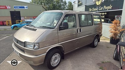 Lot 466 - 1994 VOLKSWAGEN TRANS CARAVELLE GL A