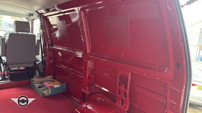 Lot 470 - 1995 VOLKSWAGEN TRANSPORTER CARAVELLE