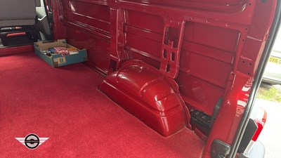 Lot 470 - 1995 VOLKSWAGEN TRANSPORTER CARAVELLE