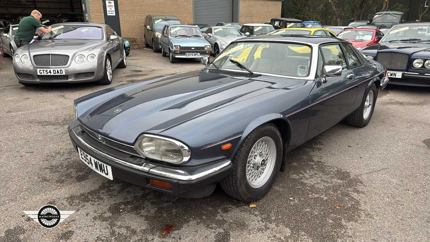 Lot 556 - 1988 JAGUAR XJ-S AUTO