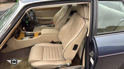 Lot 556 - 1988 JAGUAR XJ-S AUTO
