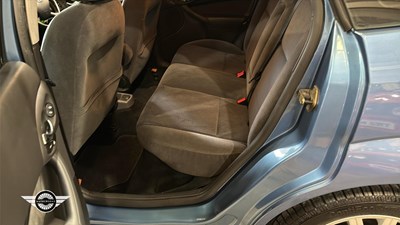 Lot 560 - 2003 FORD FOCUS GHIA TDCI