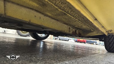 Lot 524 - 2001 TOYOTA MR2 ROADSTER VVTI