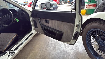 Lot 546 - 1988 PORSCHE 924 S