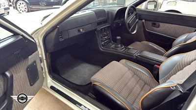 Lot 546 - 1988 PORSCHE 924 S