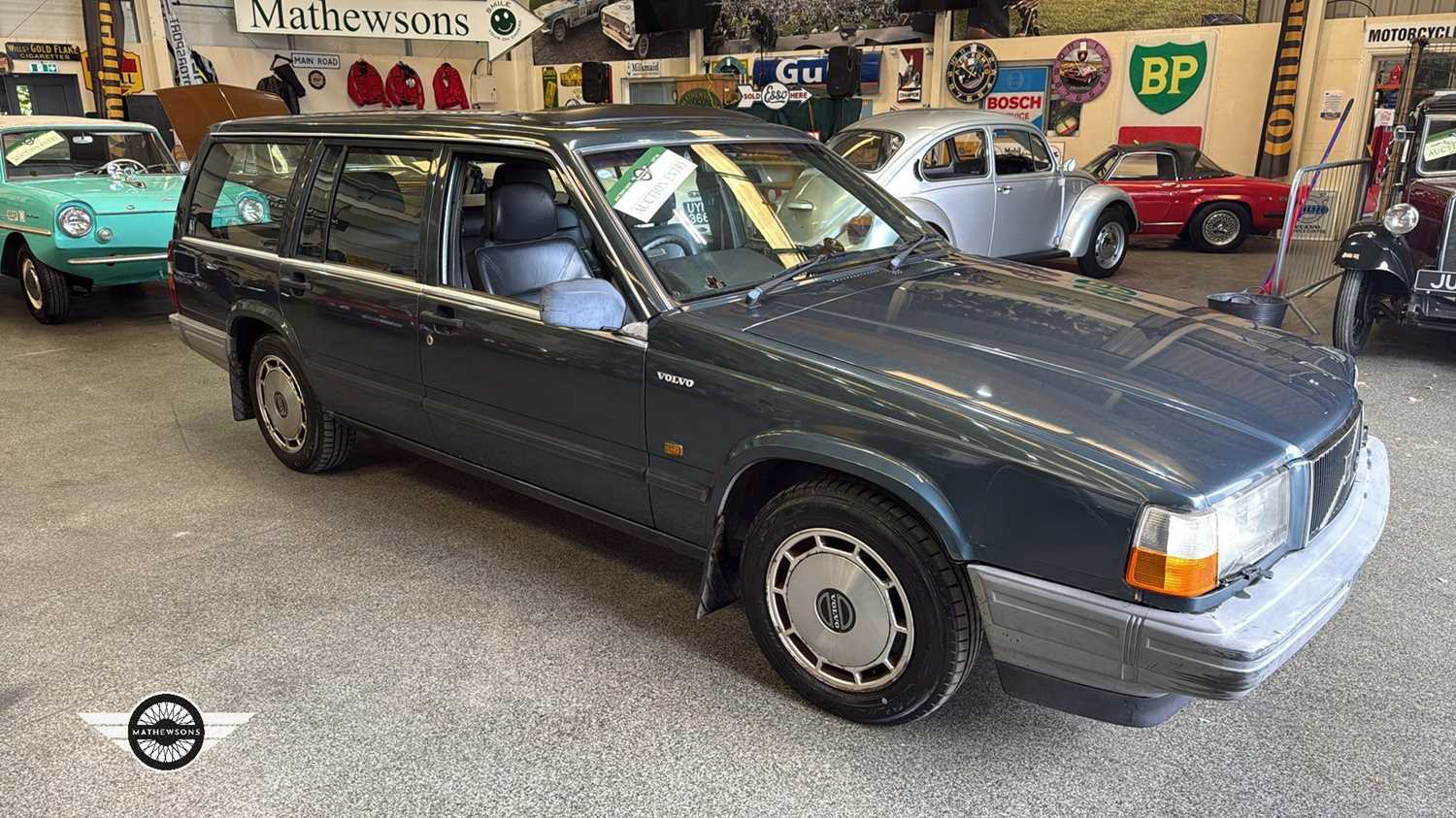 Lot 484 - 1990 VOLVO 740 GLE AUTO