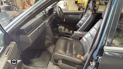 Lot 484 - 1990 VOLVO 740 GLE AUTO