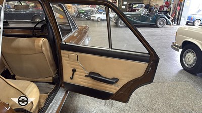 Lot 298 - 1973 AUDI 100LS