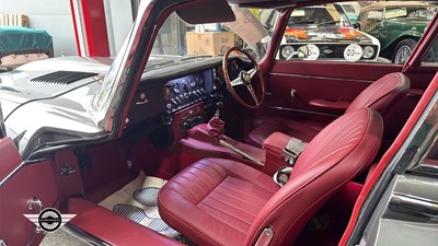 Lot 490 - 1966 JAGUAR 'E' TYPE