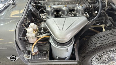 Lot 490 - 1966 JAGUAR 'E' TYPE