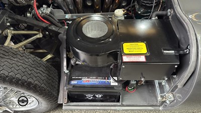 Lot 490 - 1966 JAGUAR 'E' TYPE