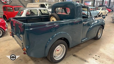 Lot 572 - 1972 MORRIS 6 CWT VAN