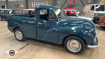 Lot 572 - 1972 MORRIS 6 CWT VAN