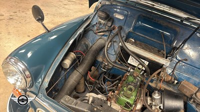 Lot 572 - 1972 MORRIS 6 CWT VAN