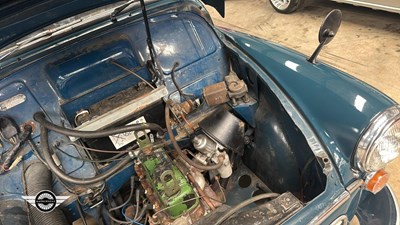 Lot 572 - 1972 MORRIS 6 CWT VAN