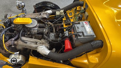 Lot 590 - 1976 CITROEN AMI 8 CONFORT