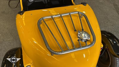 Lot 590 - 1976 CITROEN AMI 8 CONFORT