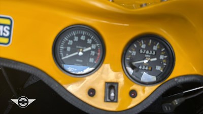 Lot 590 - 1976 CITROEN AMI 8 CONFORT