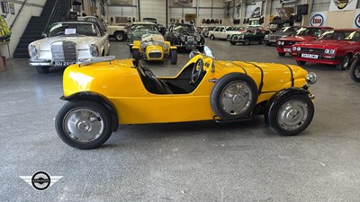Lot 590 - 1976 CITROEN AMI 8 CONFORT