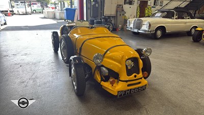 Lot 590 - 1976 CITROEN AMI 8 CONFORT