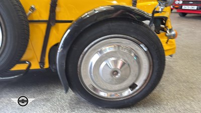 Lot 590 - 1976 CITROEN AMI 8 CONFORT