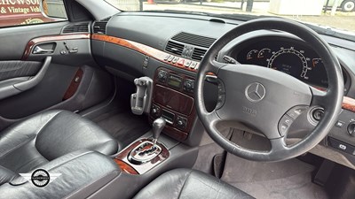 Lot 602 - 1999 MERCEDES S320 AUTO