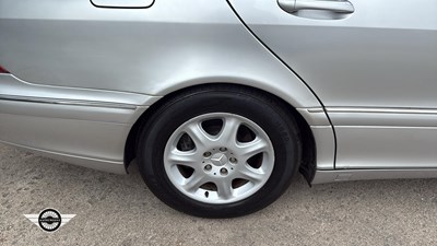 Lot 602 - 1999 MERCEDES S320 AUTO
