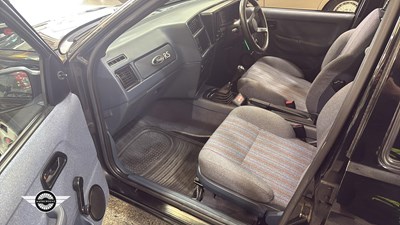 Lot 56 - 1989 FORD SIERRA SAPPHIRE LX