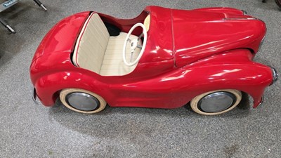 Lot 241 - J40 PEDAL CAR