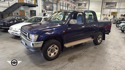 Lot 612 - 2002 TOYOTA HILUX 4WD