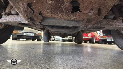 Lot 612 - 2002 TOYOTA HILUX 4WD