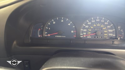 Lot 612 - 2002 TOYOTA HILUX 4WD