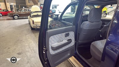 Lot 612 - 2002 TOYOTA HILUX 4WD