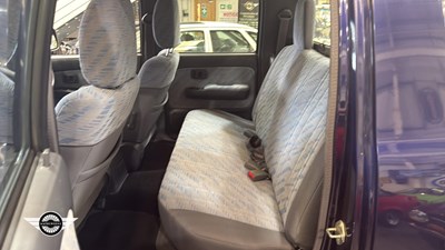 Lot 612 - 2002 TOYOTA HILUX 4WD
