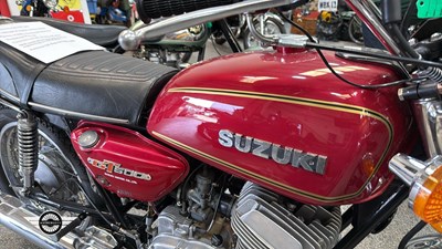 Lot 60 - 1975 SUZUKI GT500