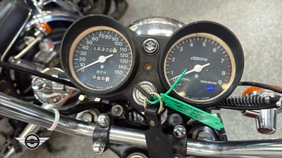 Lot 60 - 1975 SUZUKI GT500