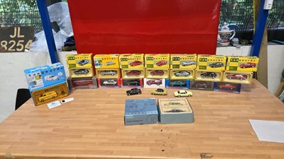 Lot 893 - BOX OF VANGUARD/MG/CORGI MODEL CARS