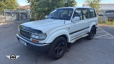 Lot 896 - 1993 TOYOTA LANDCRUISER VX AUTO