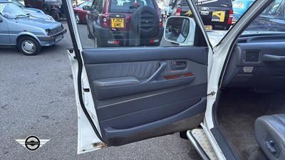 Lot 896 - 1993 TOYOTA LANDCRUISER VX AUTO