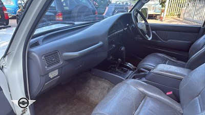 Lot 896 - 1993 TOYOTA LANDCRUISER VX AUTO