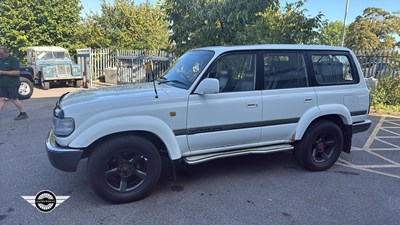 Lot 896 - 1993 TOYOTA LANDCRUISER VX AUTO