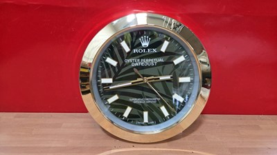 Lot 189 - ROLEX STYLE OYSTER PERPETUAL DATEJUST WALL CLOCK