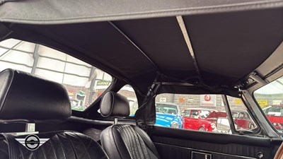 Lot 746 - 1973 MG B