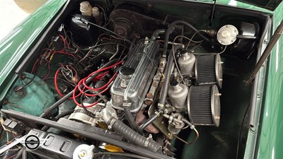 Lot 746 - 1973 MG B