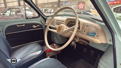 Lot 680 - 1963 RENAULT