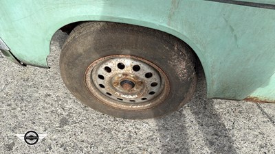 Lot 634 - 1965 FORD ANGLIA