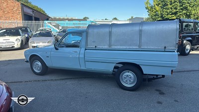 Lot 54 - 1988 PEUGEOT 504 GL DIESEL